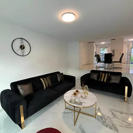 Villa Hm Am Waldrand *